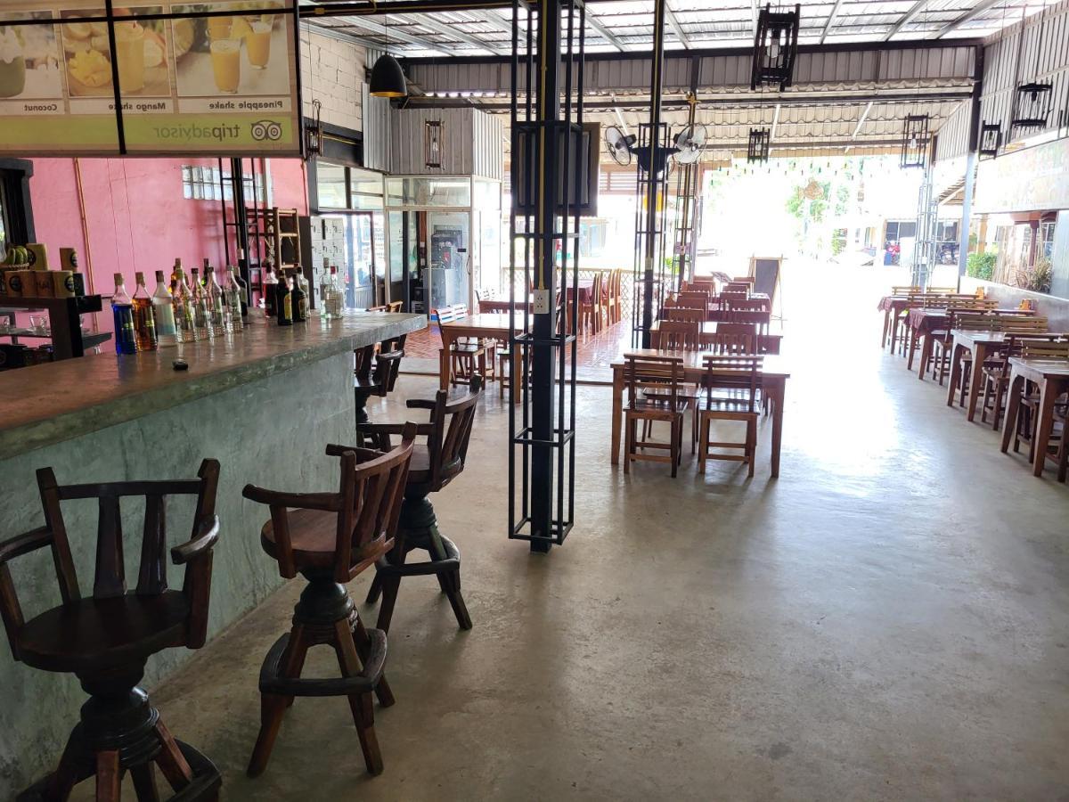 Pinky Hotel By Kanchana (Adults Only) Koh Lanta Exterior photo