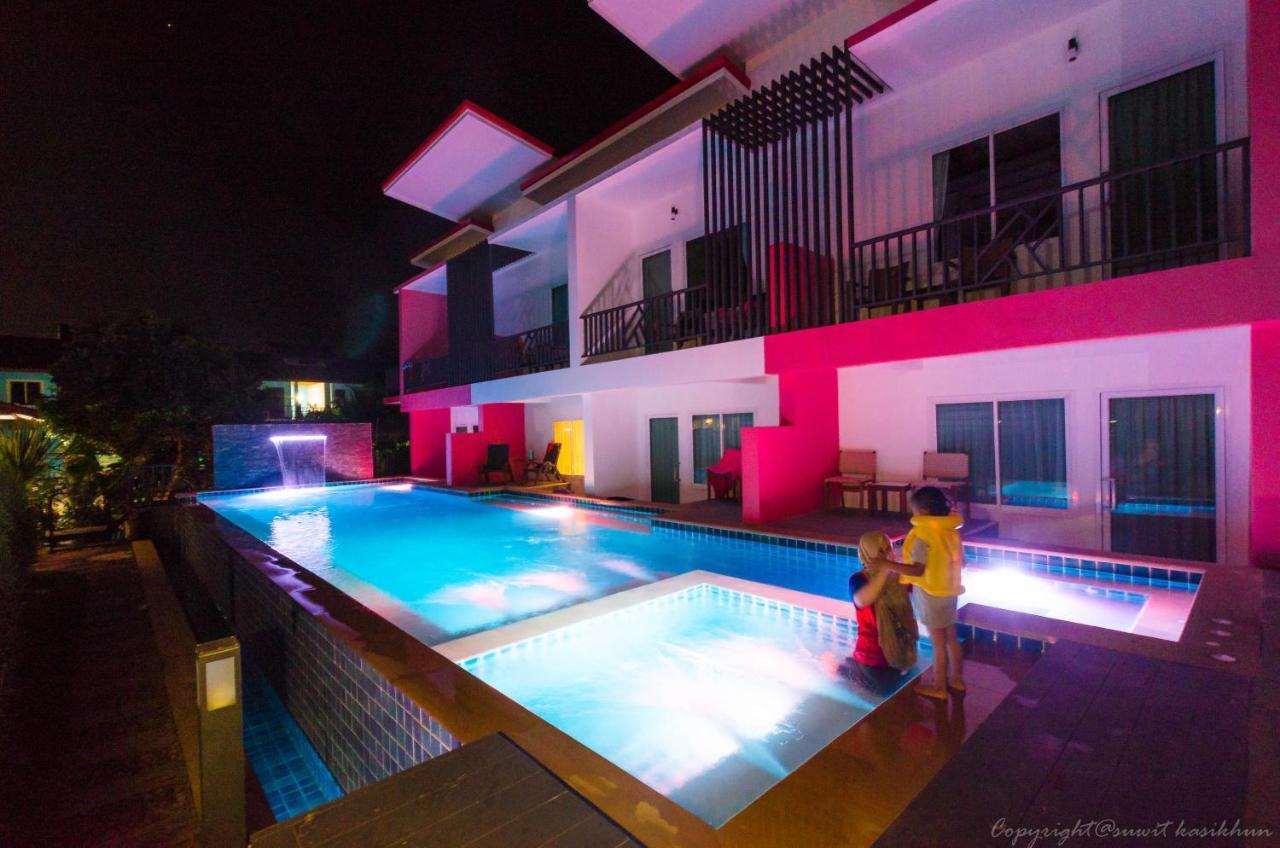 Pinky Hotel By Kanchana (Adults Only) Koh Lanta Exterior photo